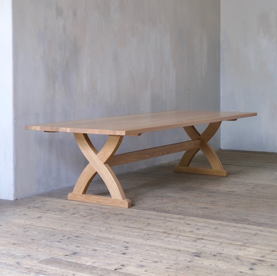 The sawbuck table