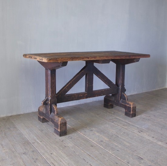 A pine tavern table